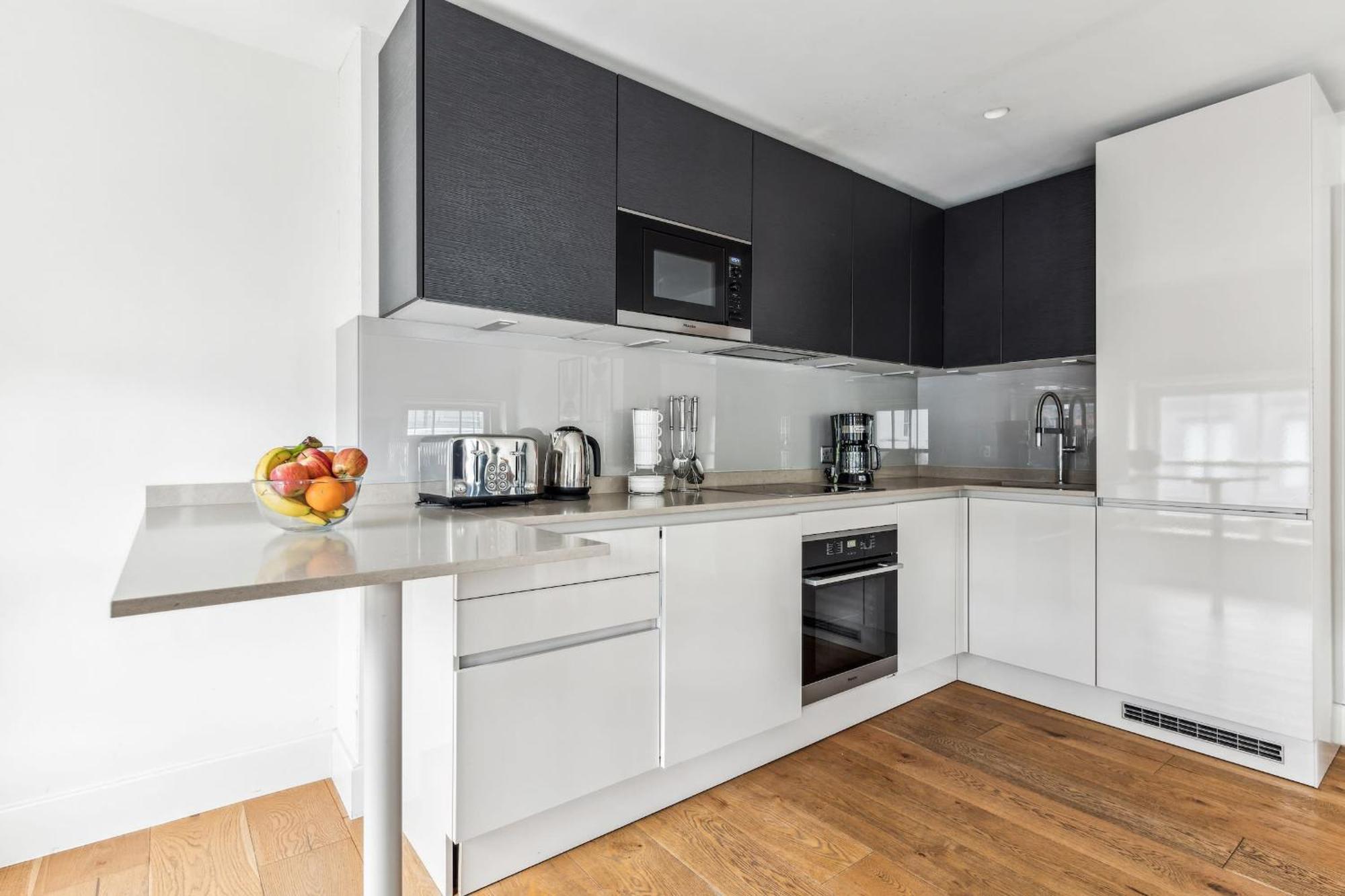 Modern 1Br In Central Fitzrovia - Cityapartmentstay Londra Esterno foto