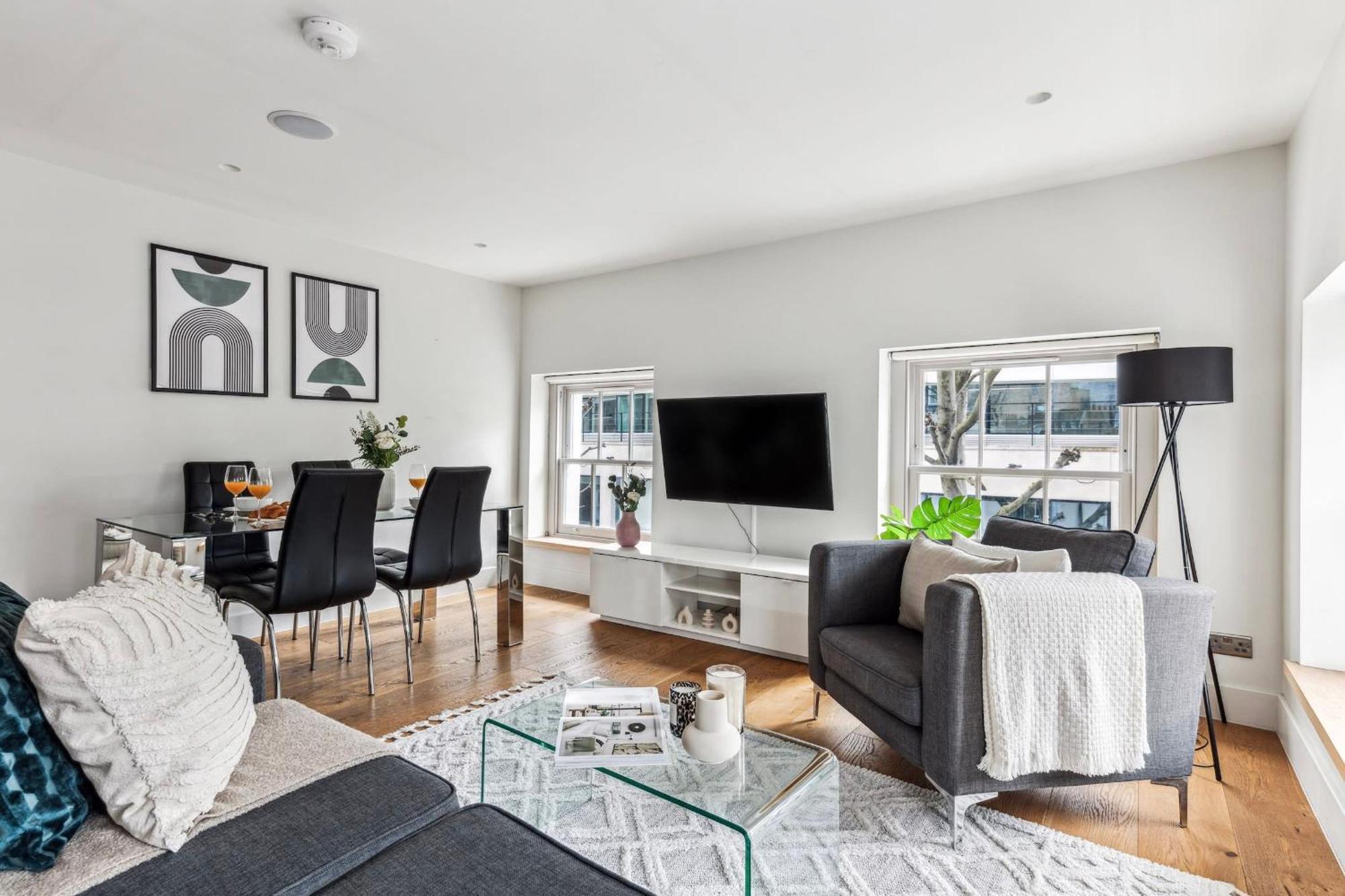 Modern 1Br In Central Fitzrovia - Cityapartmentstay Londra Esterno foto